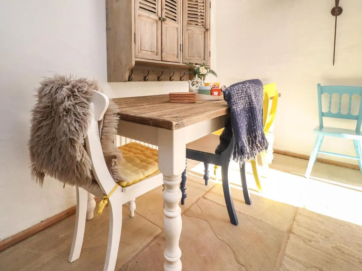 بيت للعطل Rose Cottage سيتّل